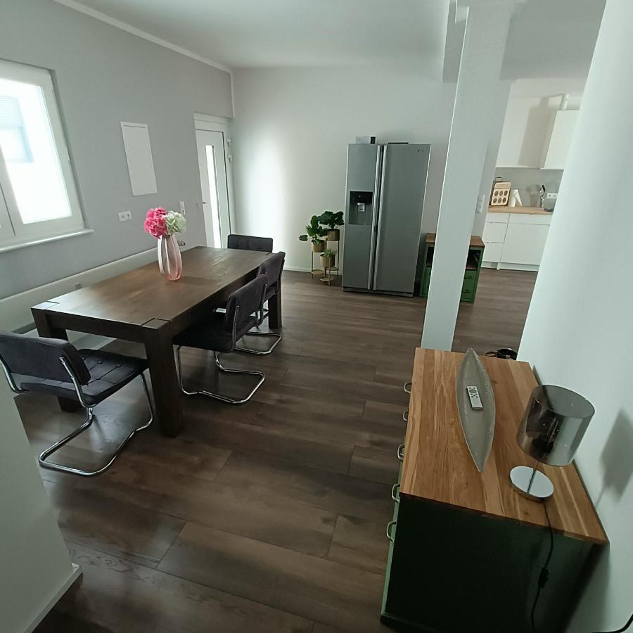 Apartments & Moeblierte Zimmer In Kahl Am Main, Kontaktloser Self Check-In, W-Lan, Schreibtisch, Duschbad, Kuechenzeile, Pkw-Plaetze Exteriér fotografie