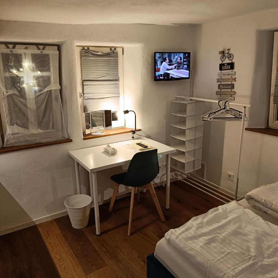 Apartments & Moeblierte Zimmer In Kahl Am Main, Kontaktloser Self Check-In, W-Lan, Schreibtisch, Duschbad, Kuechenzeile, Pkw-Plaetze Exteriér fotografie